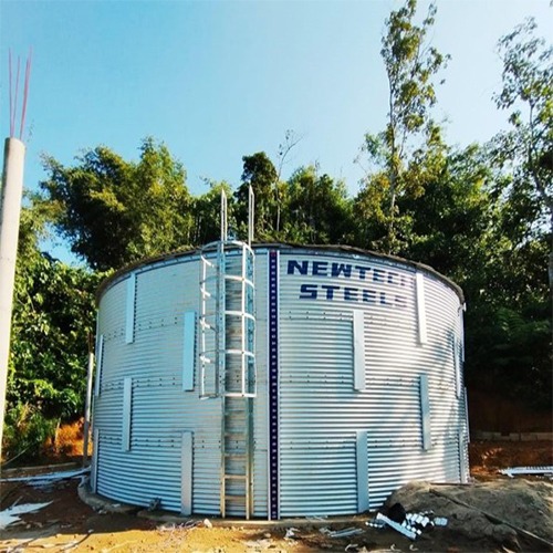 Comparison between Industrial RO vs. DM Water Storage Tanks